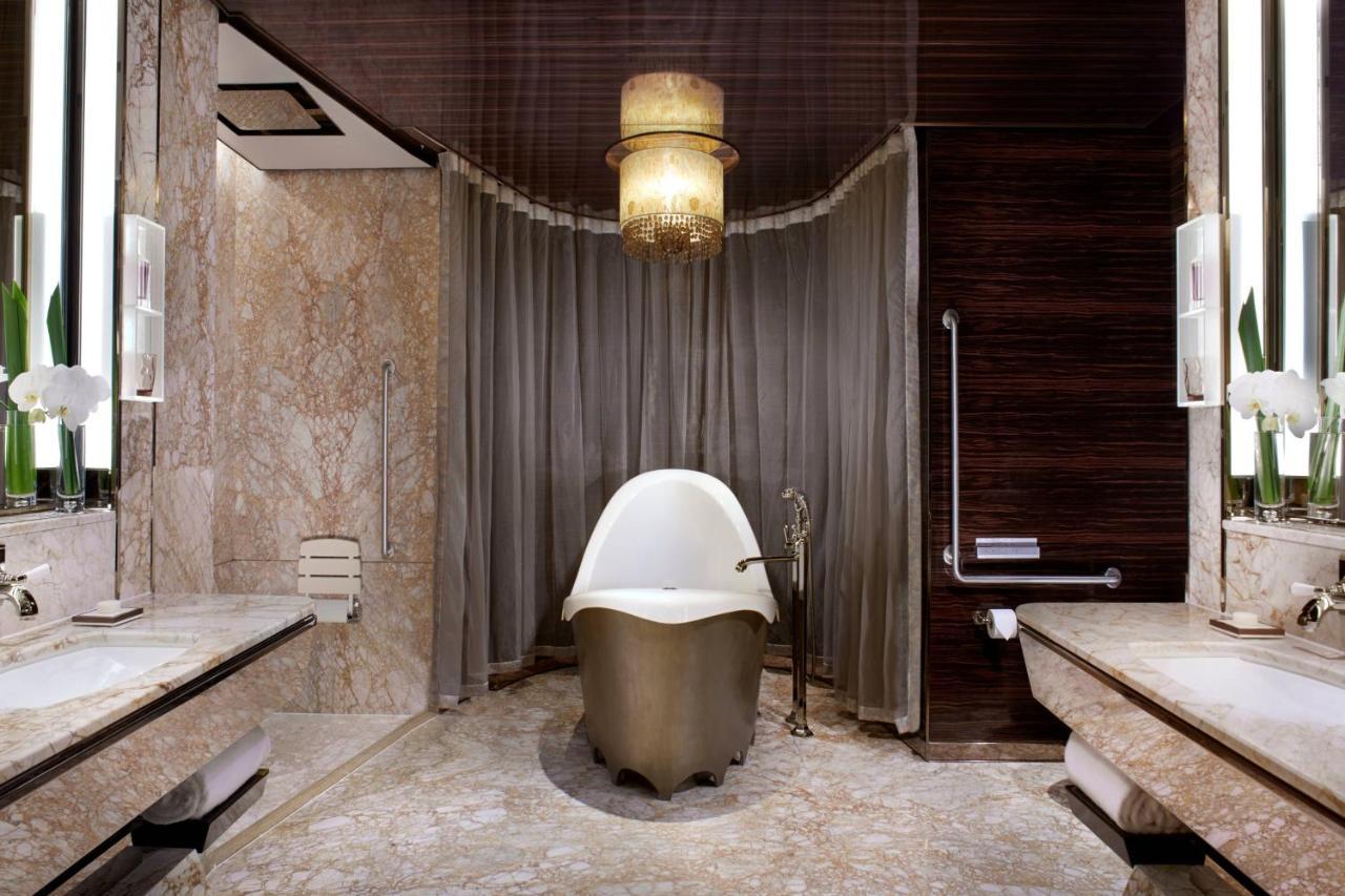 The Ritz-carlton Shanghai, Pudong 5* Shanghai
