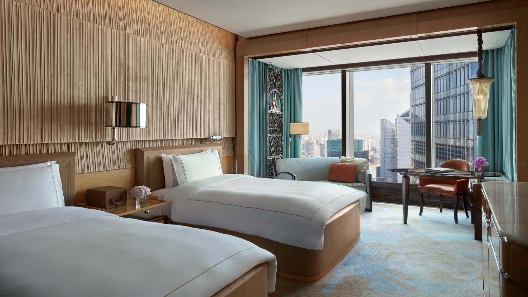 The Ritz-carlton Shanghai, Pudong 5*